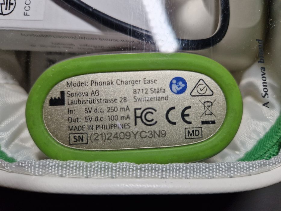 Phonak Audeo L30-R aparat słuchowy dwie słuchawki lewa i prawa