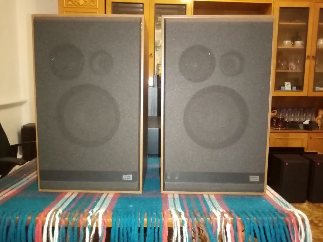 Продам колонки фірми Grundig