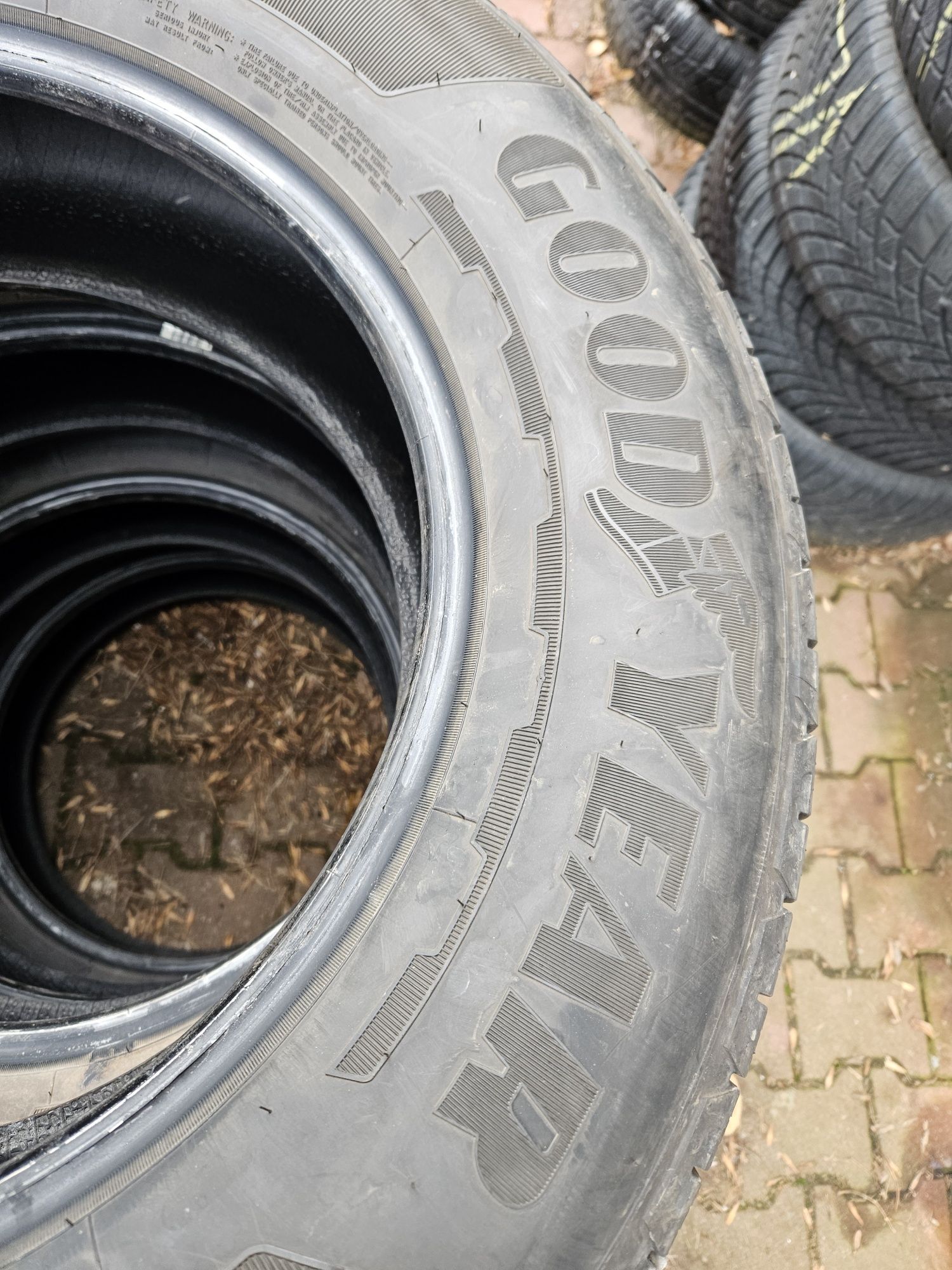 OPONY Goodyear Wrangler Territory HT 255/65R18 DOT 2024