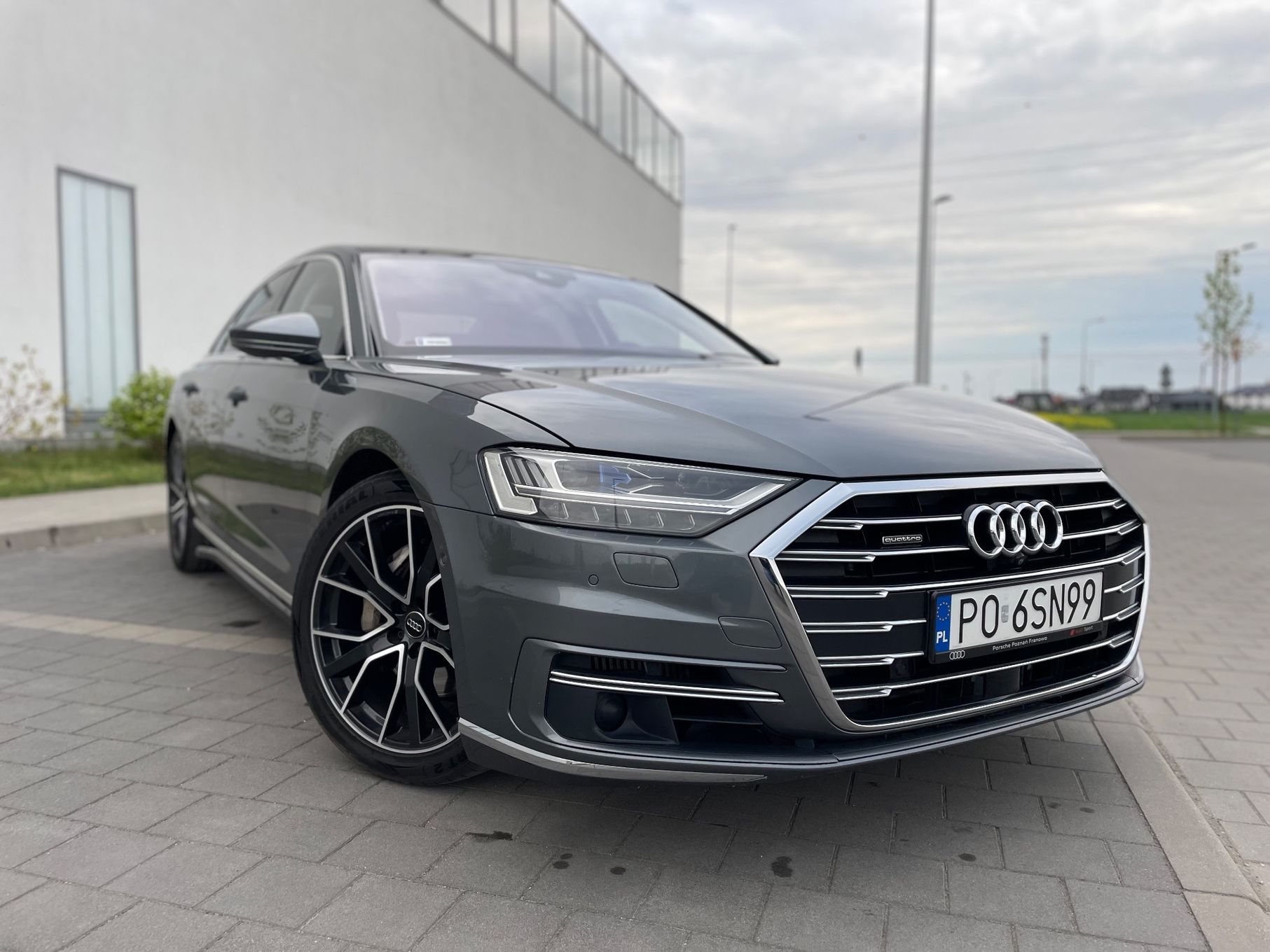 Audi A8 5.0. TDI 286 PS, noktowizor, 4x masaże, wentylowane, TV, webasto