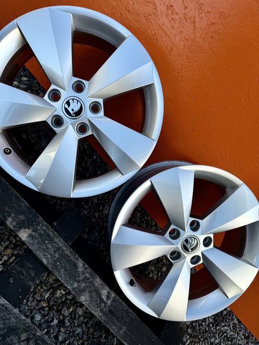 Диски R17 5.112 ET38 цо 57.1 шкода кодіак карок пассат гольф шкода а5