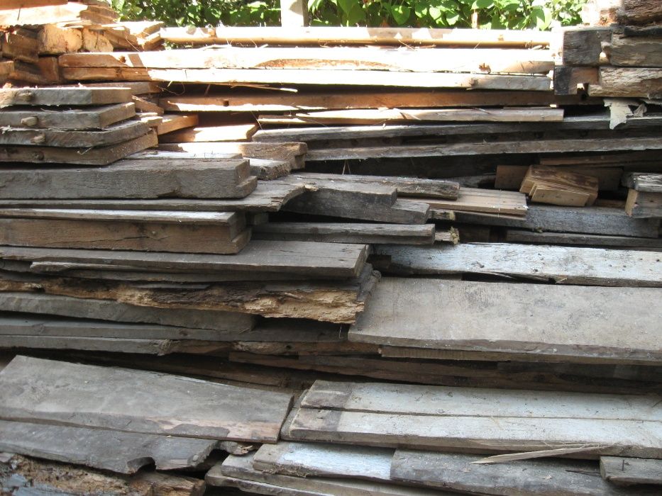 stare drewno bale brusy krokwie deski łaty