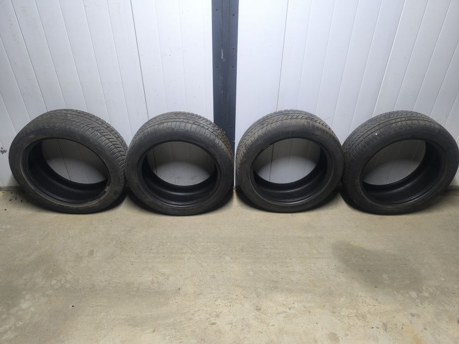Komplet opon continental wintercontact ts 850 p 245/45r18 100v