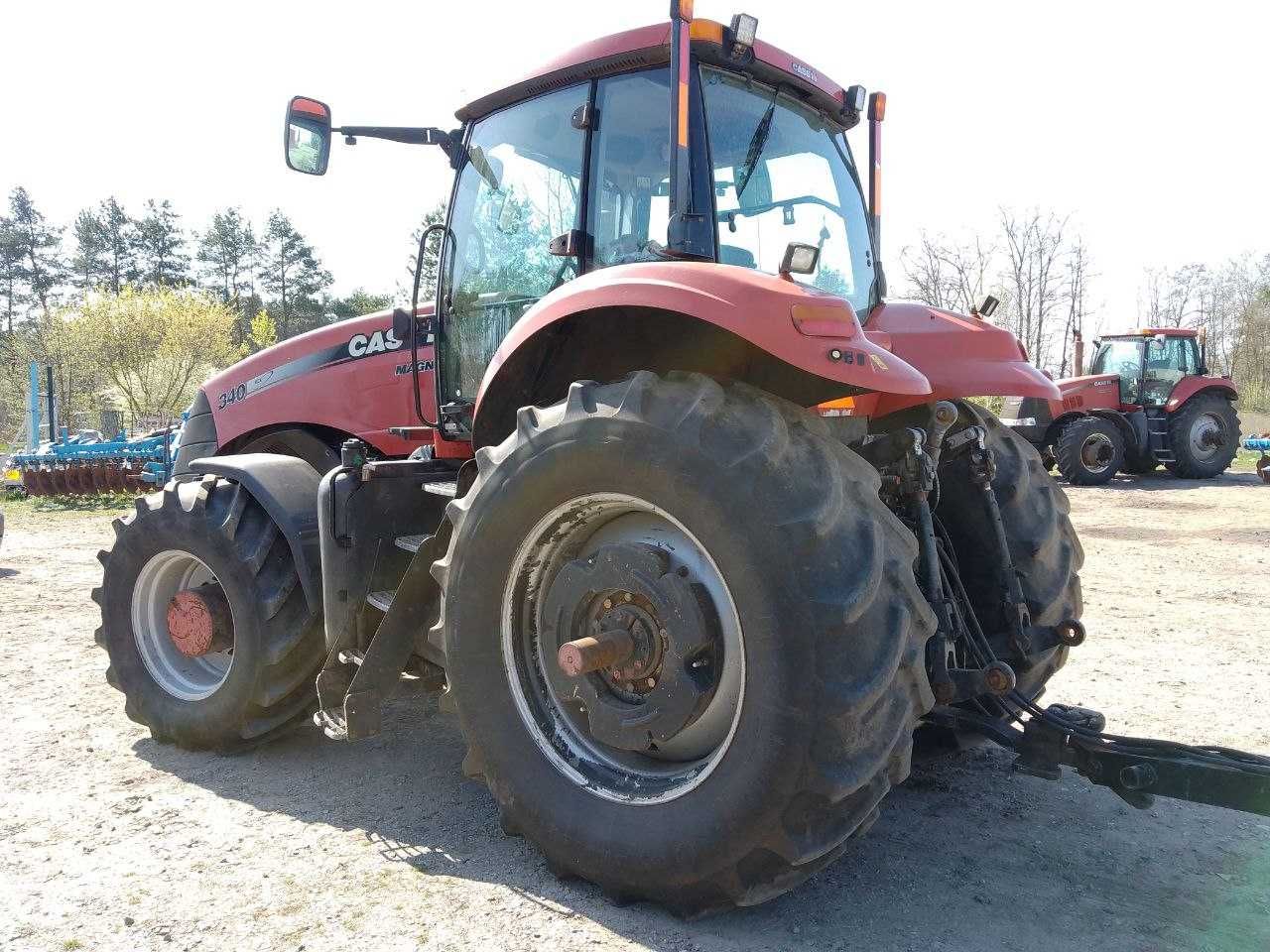 Трактор колісний Case IH Magnum 340 Power Shift