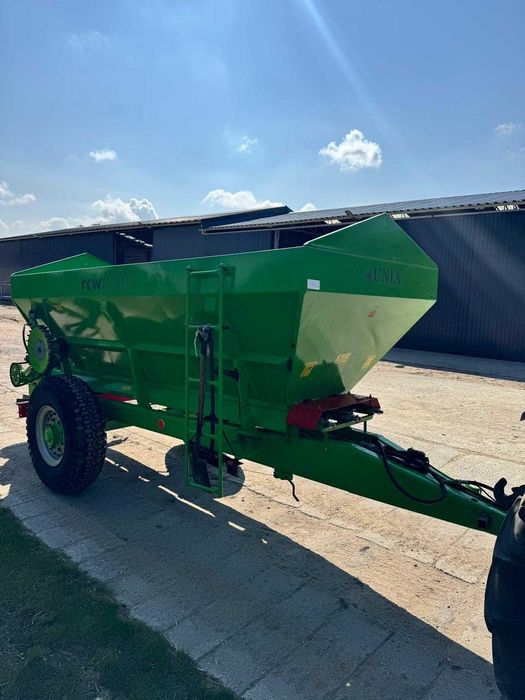 Rozsiewacz wapna RCW 5