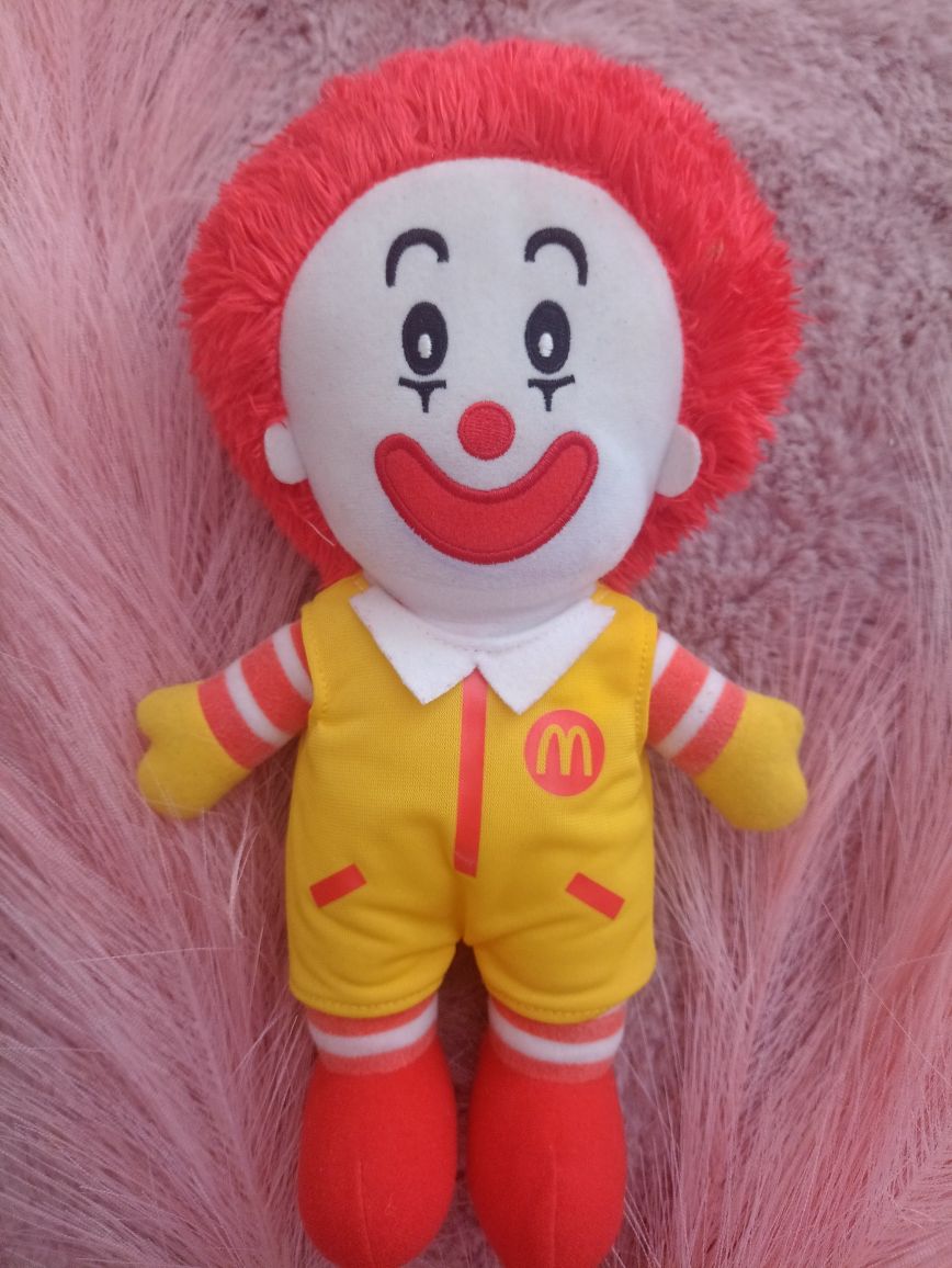 Klaun Mc Donald 2021 zabawka maskotka kolekcjonerska