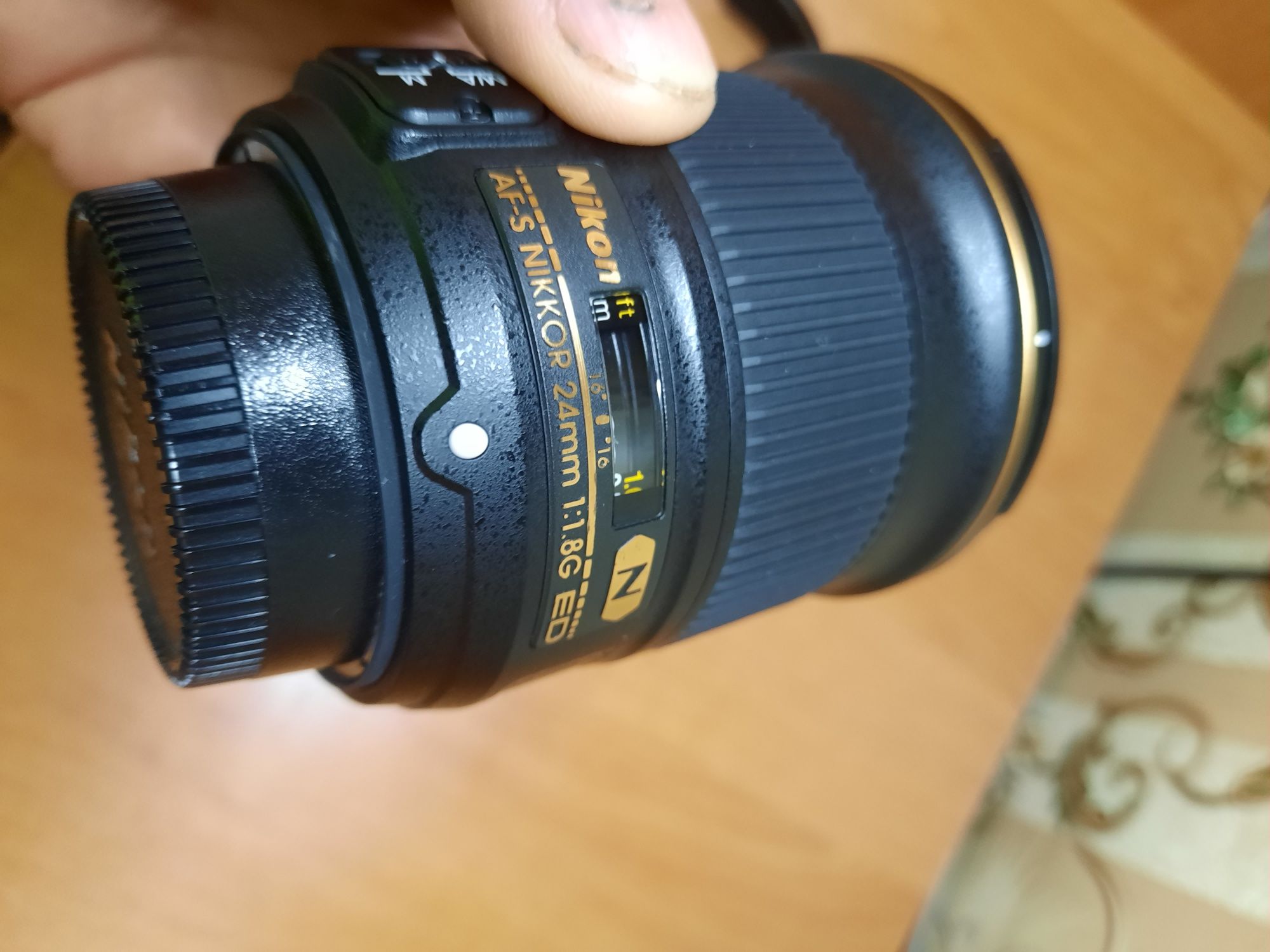 AF-S Nikkor 24mm f/1.8G ED