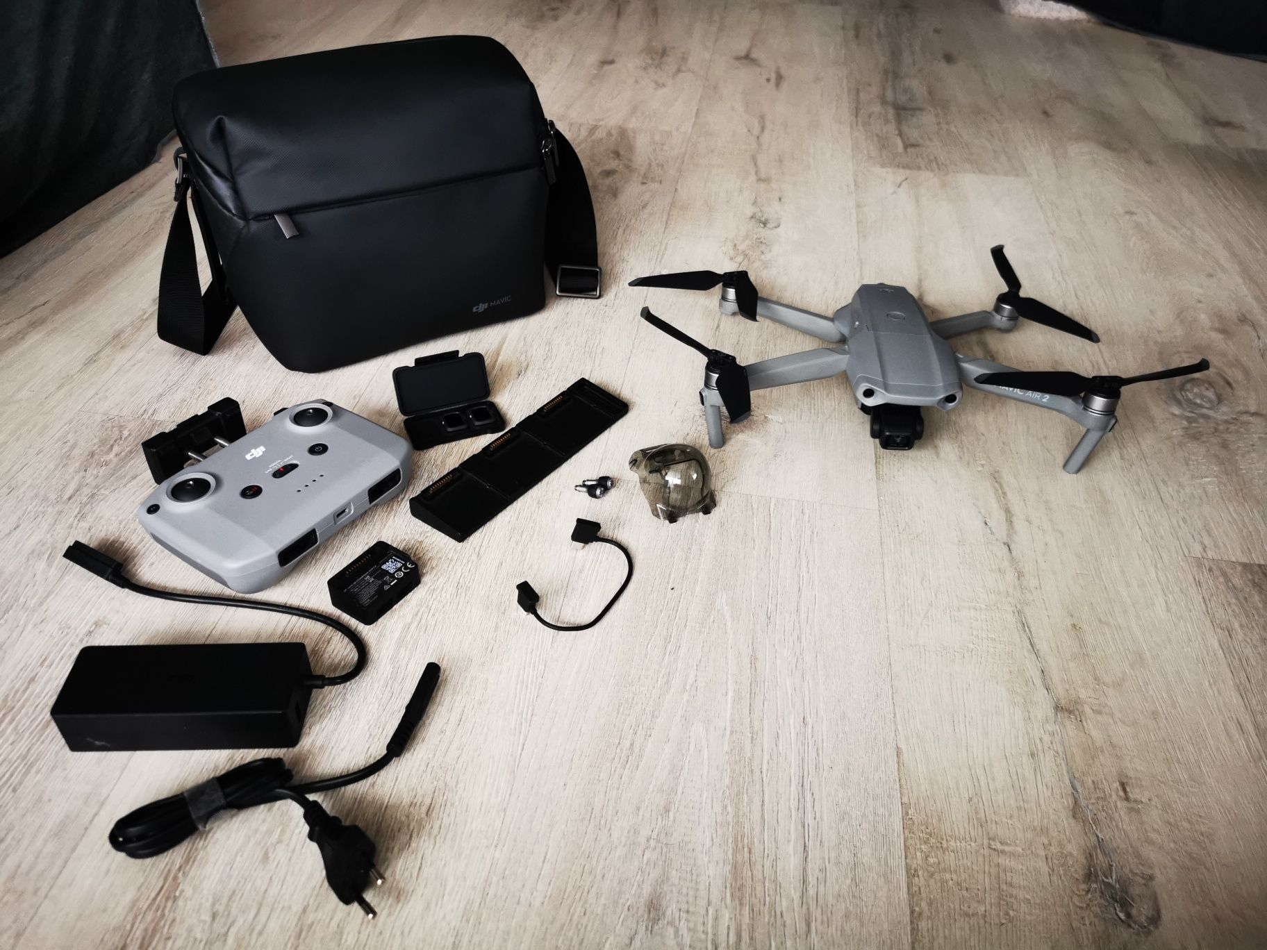 Dron DJI Mavic Air 2 jak nowy FMC