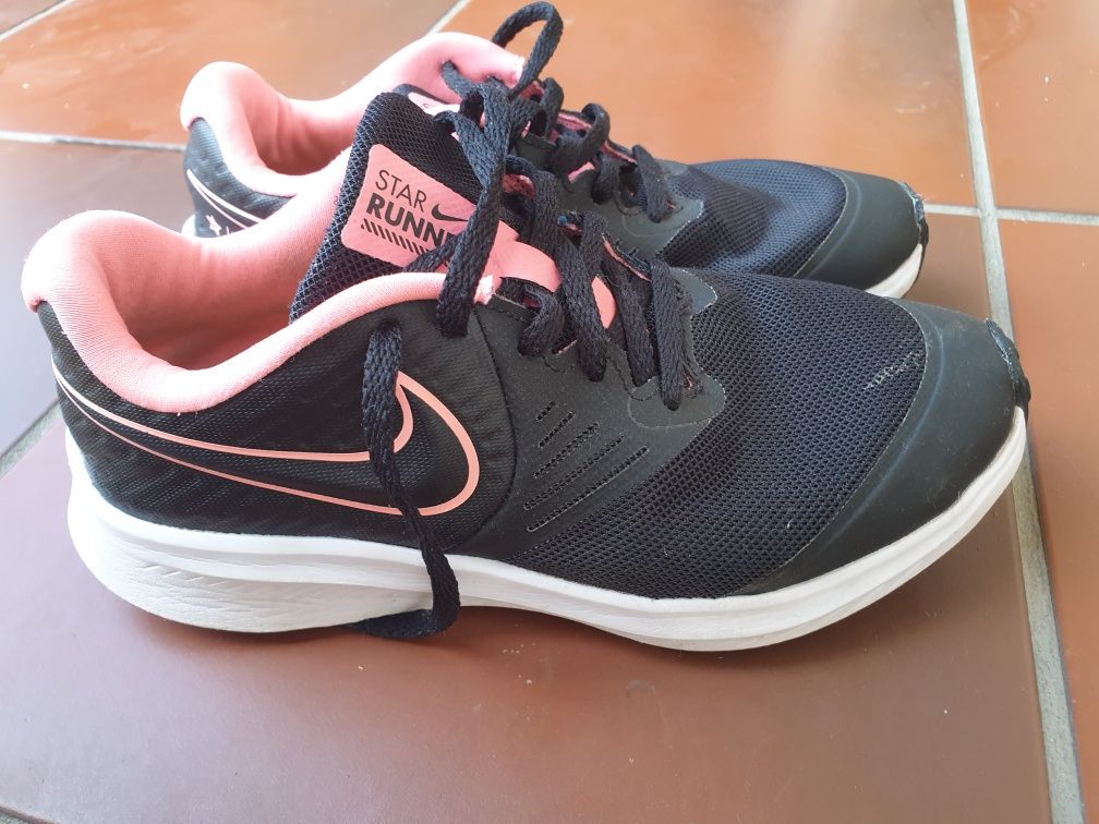 Buty Nike czarno różowe 35.5