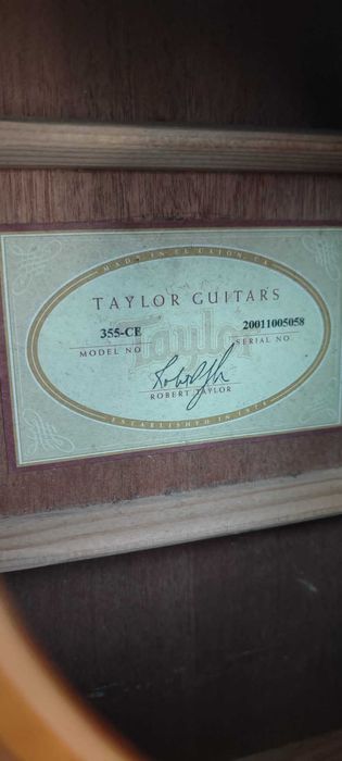 Taylor 355-CE (12-струнна) + чохол Taylor