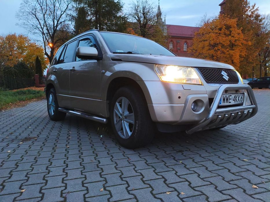 Suzuki Grand Vitara Suzuki GV Deluxe