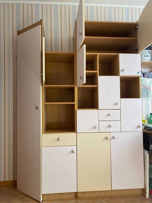 Продам мебель в детскую комнату