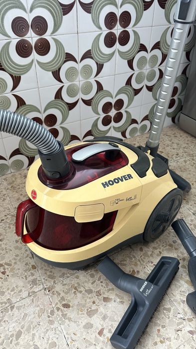Aspirador a água Hoover