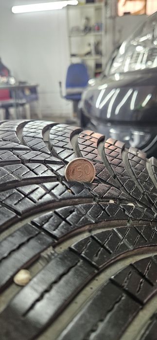 Opony 225/55/18 Całoroczne