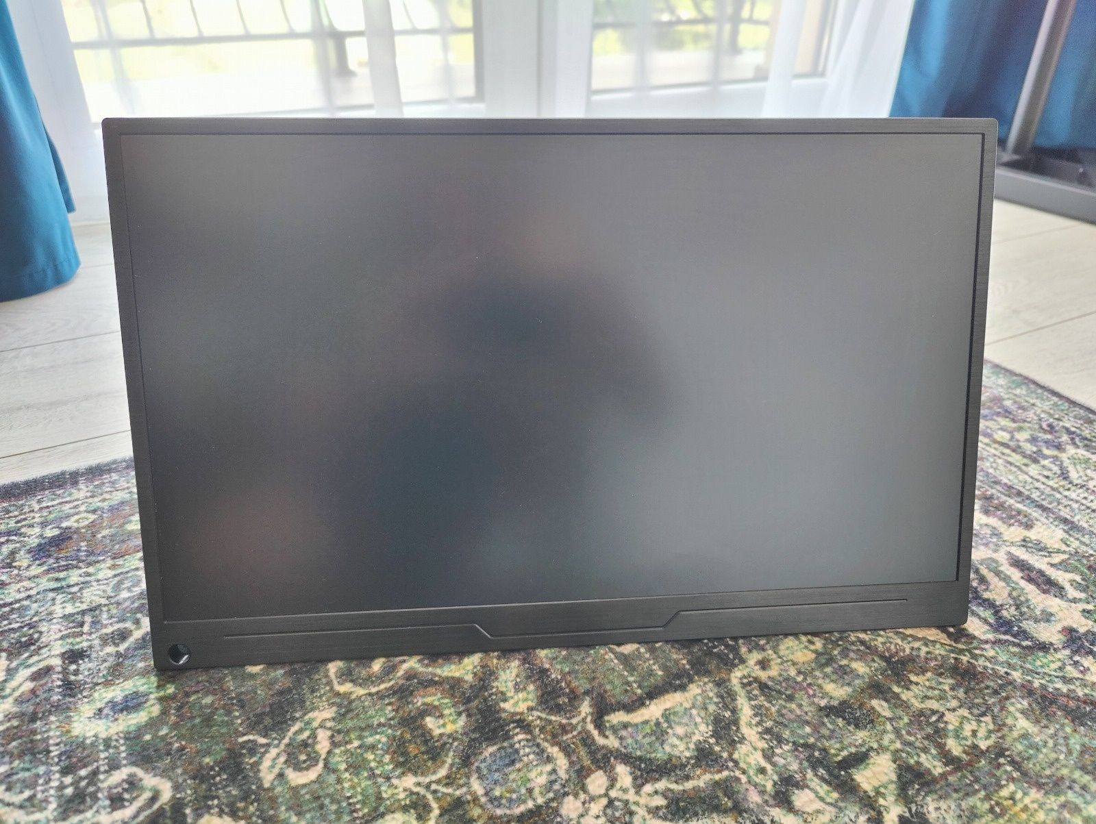 Monitor UPERFECT 18'5 cal