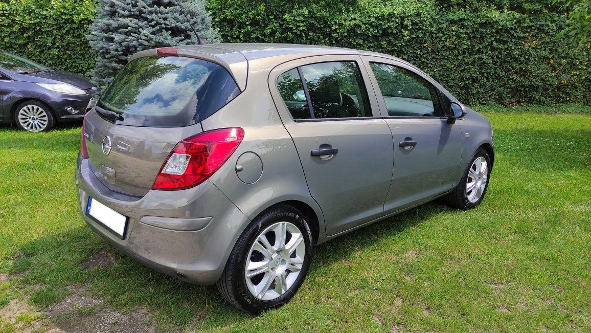 Opel Corsa D fl 1.2 86 KM LPG 2013r. 5 drzwi