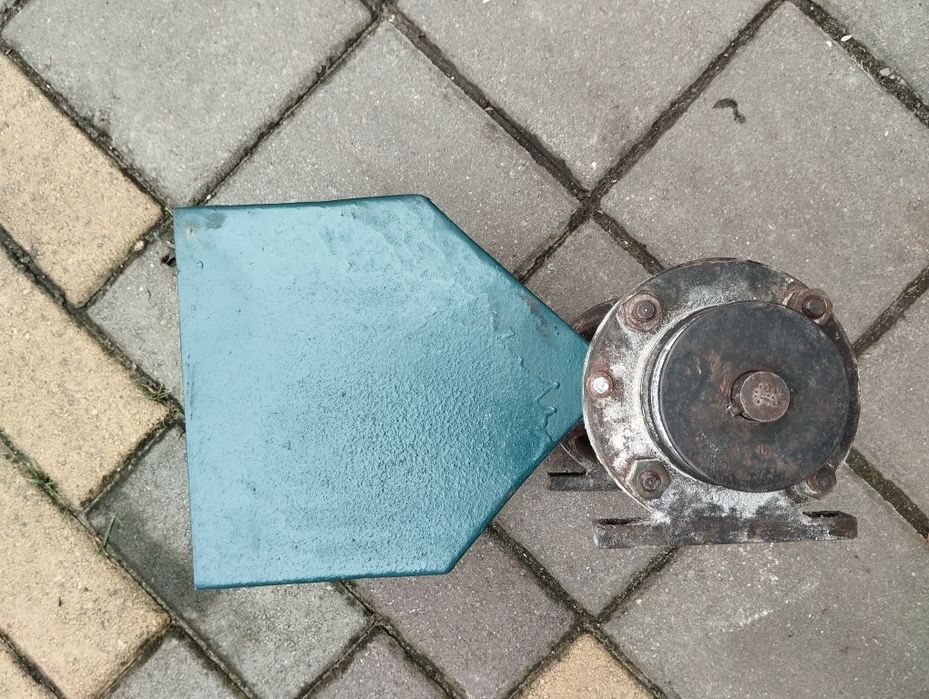 Крупорушка, зернодробилка