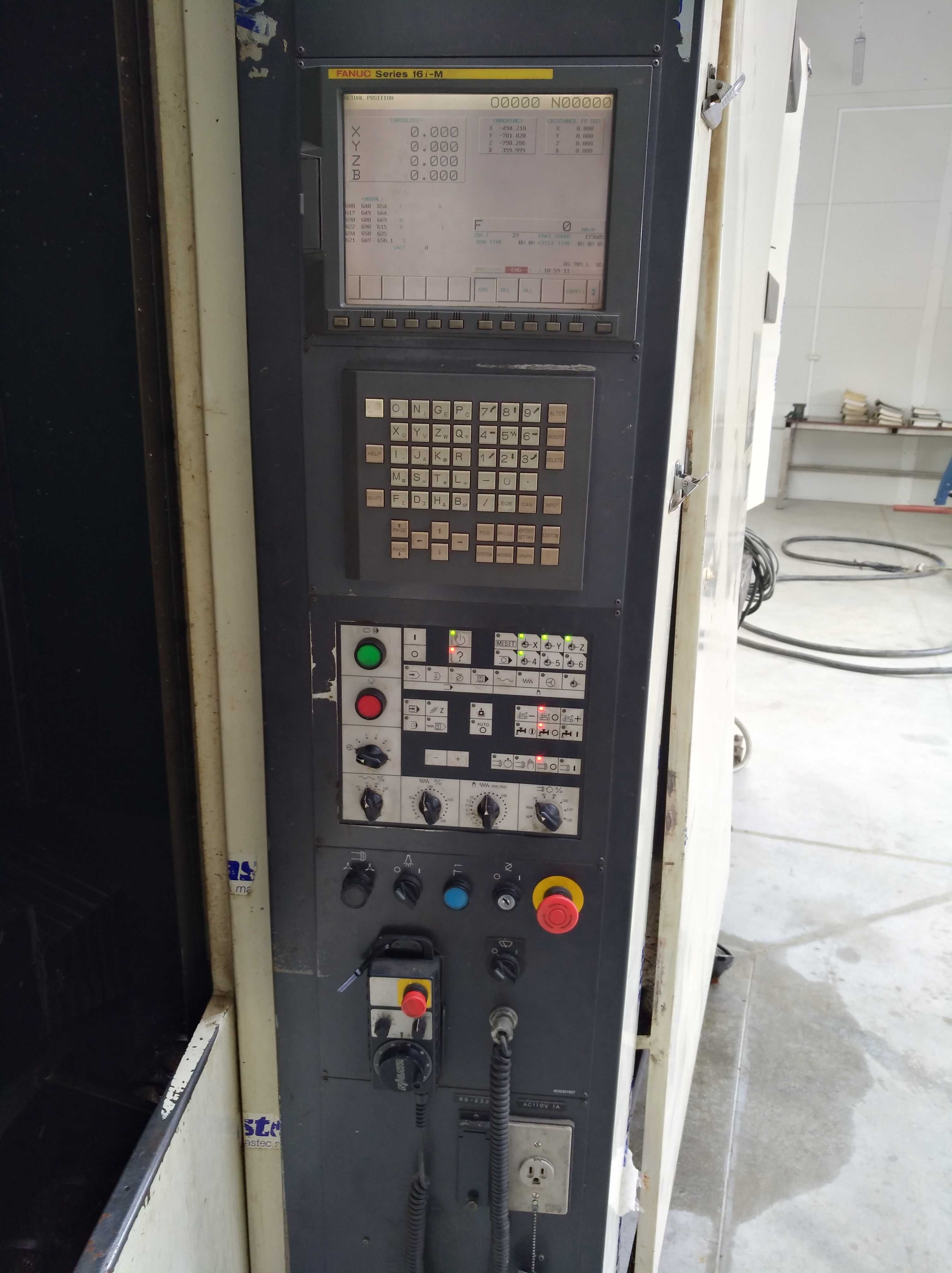 NIIGATA SPN63 CNC Frezarka Fanuc 16-M