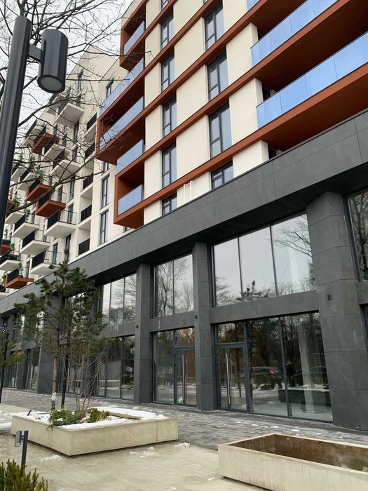 Оренда фасадного приміщення в новому  ЖК Infinity Park вул. Зелена