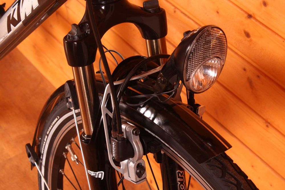 Rower KTM Life Tour 28'', Deore XT, Magura HS11, dynamo, stan BDB !!!