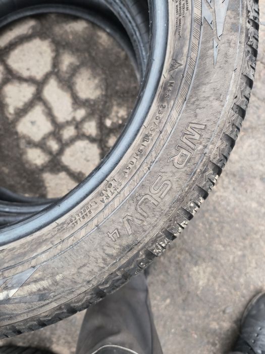 235/55R19 Nokian 2021рік зима