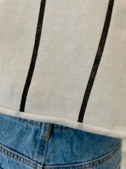 Biały krótki t-shirt typu Crop top Coca Cola w czarne paski Primark Xs