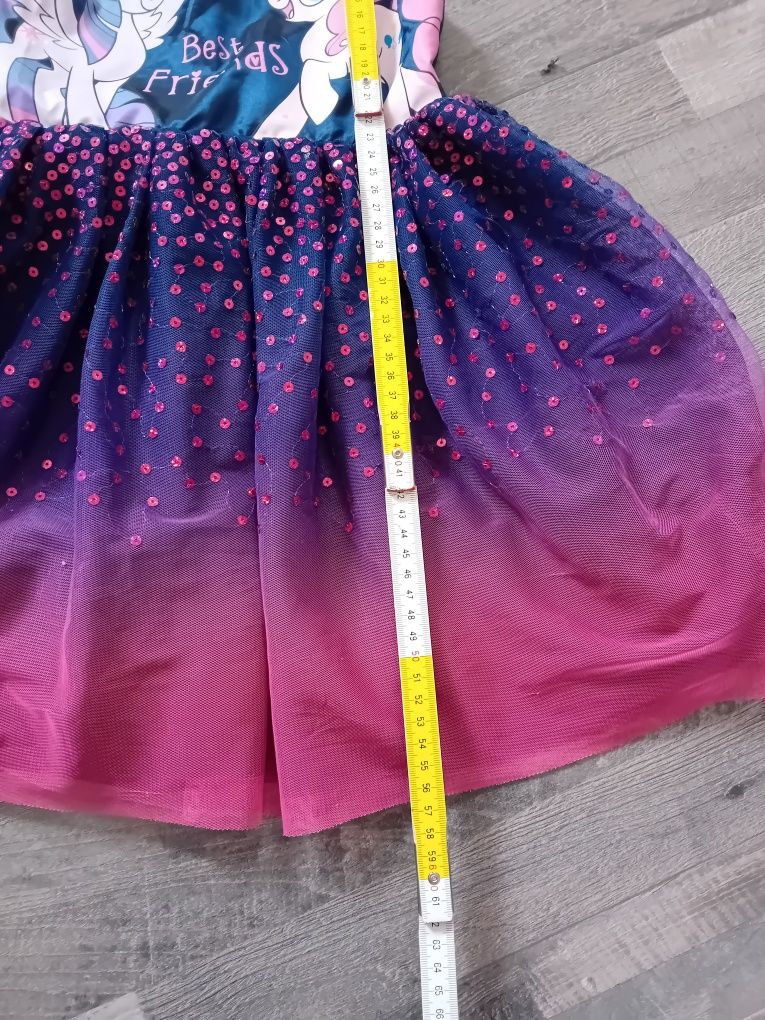 Sukienka tiulowa dziecięca 104 cm