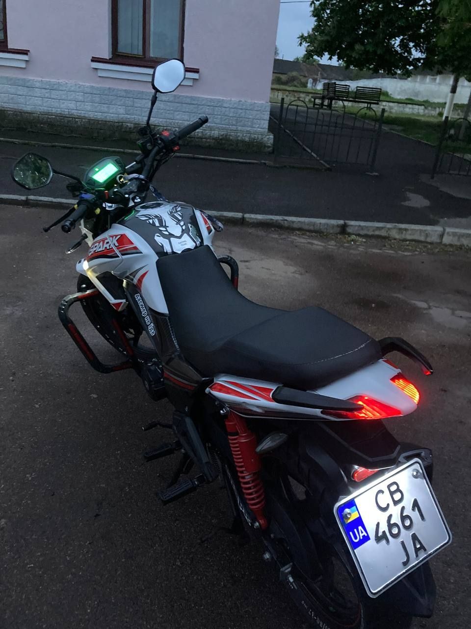Spark  SP200-r29