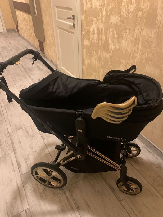 Коляска Cybex Priam by Jeremy Scott 2 в 1