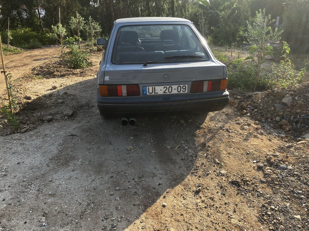 Ford escort 1.1 com motor refeito