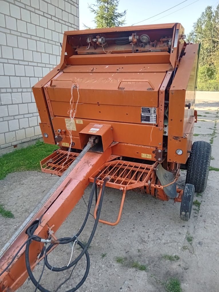 Sprzedam prasę belujaca sipma bele 120 na 120 belarka prasa