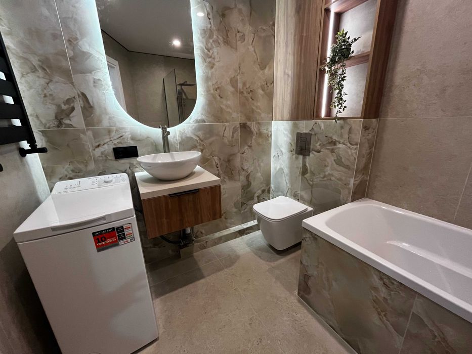 Продам 2 кімнатну квартиру з новеньким ремонтом