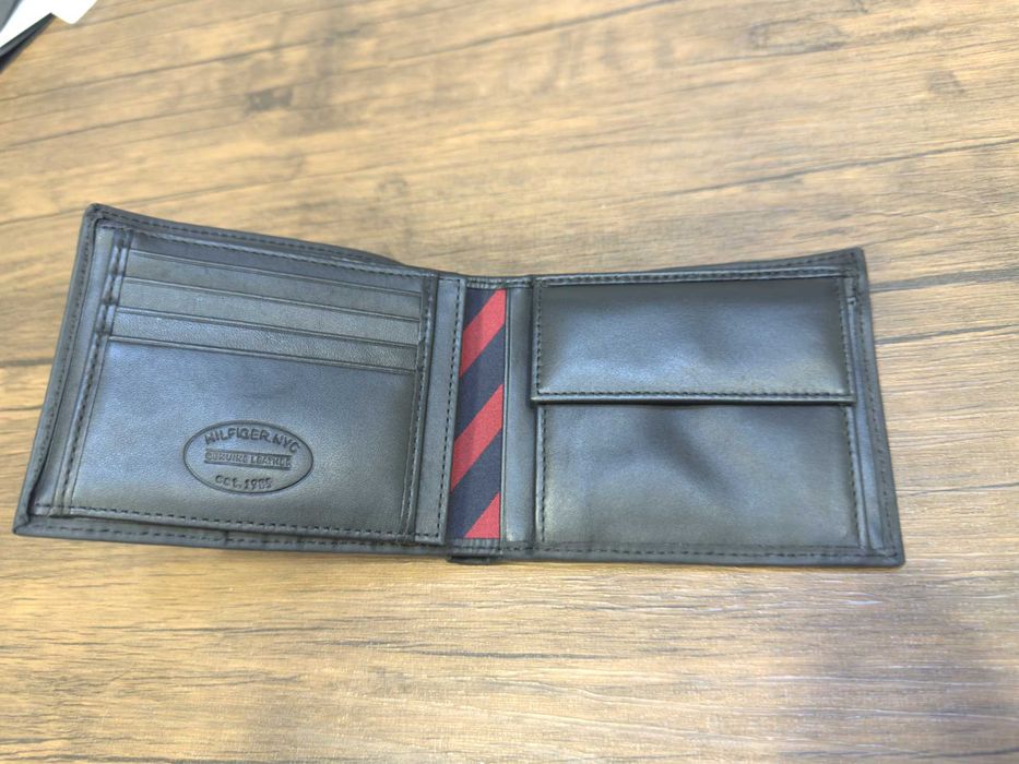 Carteira Tommy Hilfiger Original - NOVA com porta-moedas