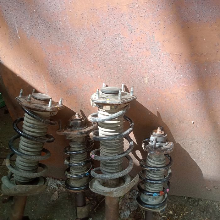 Амортизаторы Хонда срв 4 2013-2015