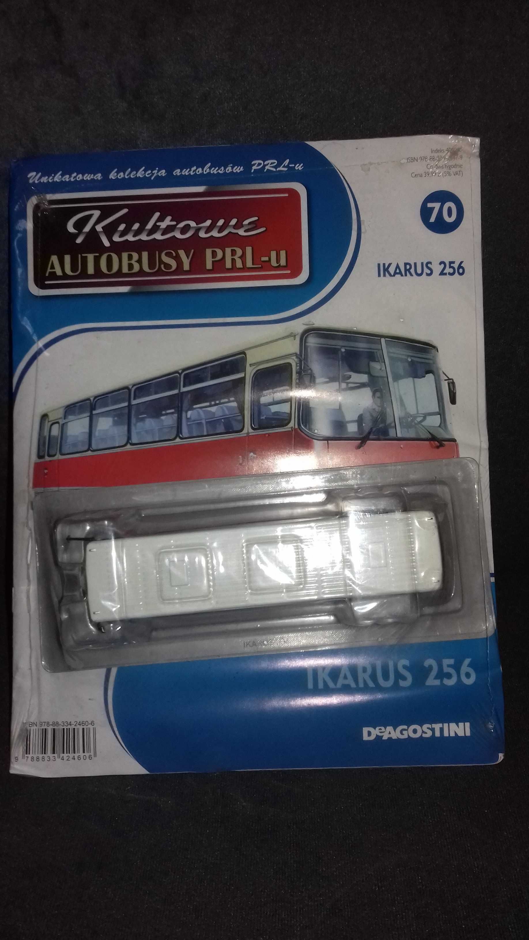 Kultowe Autobusy PRL Ikarus 256 turystyczny 1;72  zafoliowany gazetka.