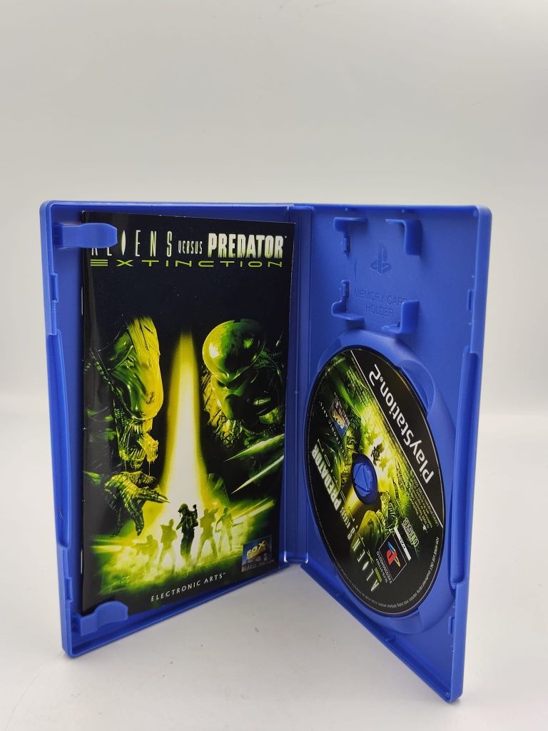 Alien Versus Predator Extinction 3xA Ps2 nr 1207