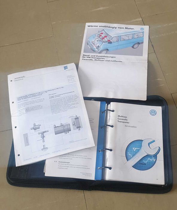 Instrukcja Obslugi+Etui.VW Multivan Transporter Caravelle instrukcja