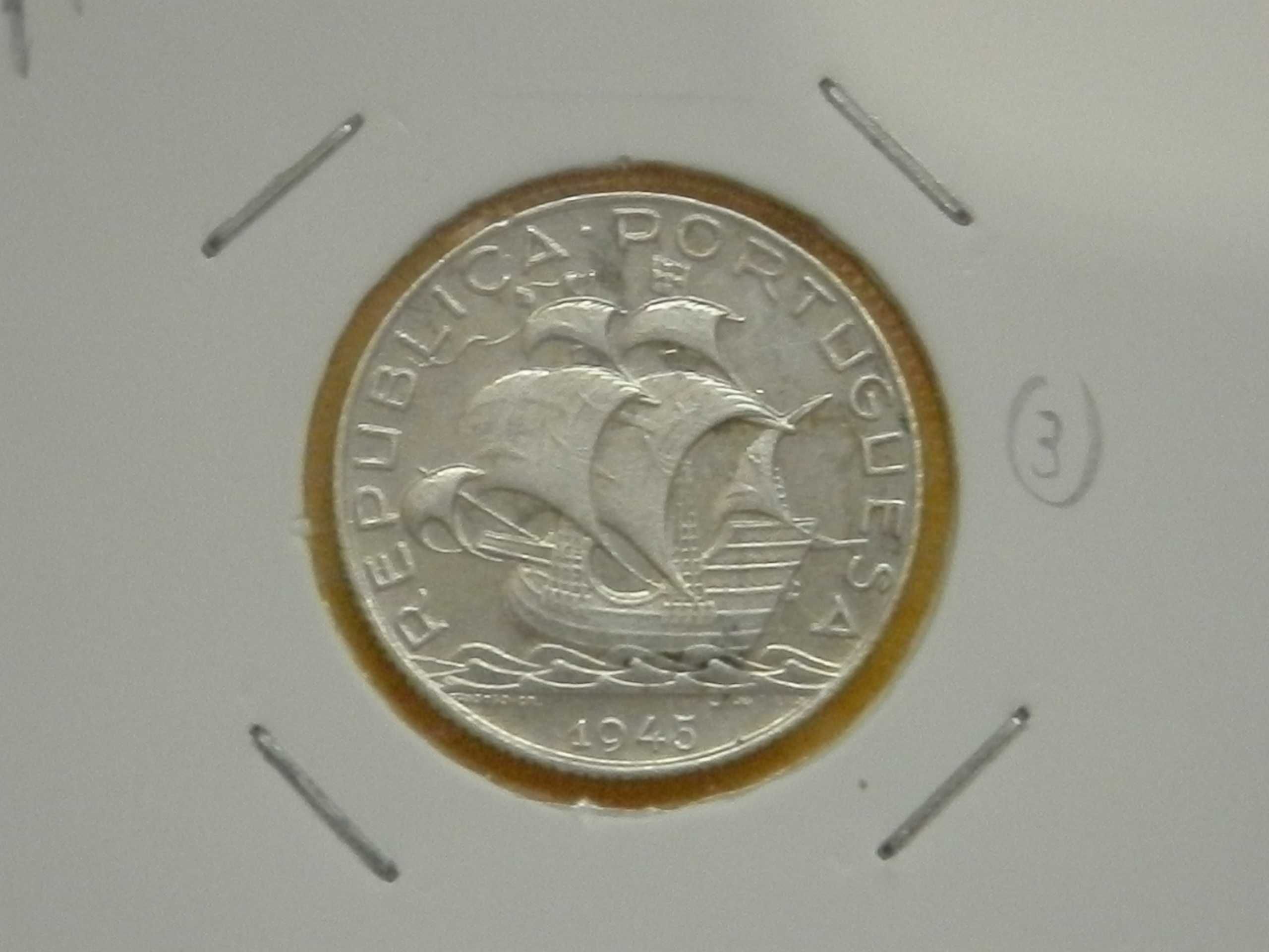 559 - República: 2$50 escudos 1945 prata, por 6,00