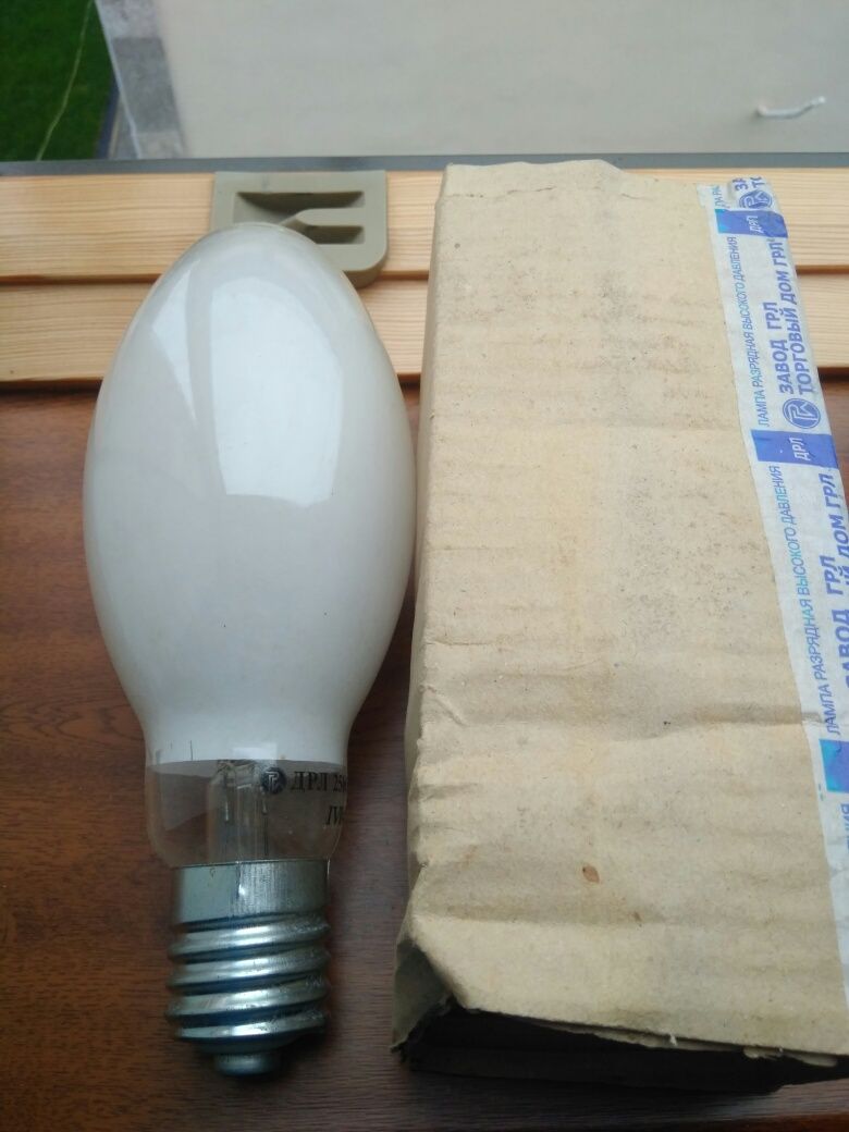 Лампа 250W E40(60w E27) Electrum DH-250E