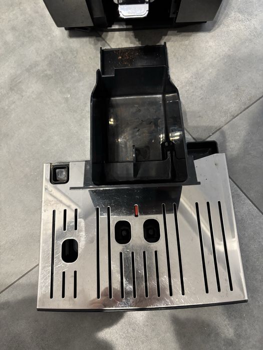 Ekspres do kawy: DeLonghi Dinamica plus