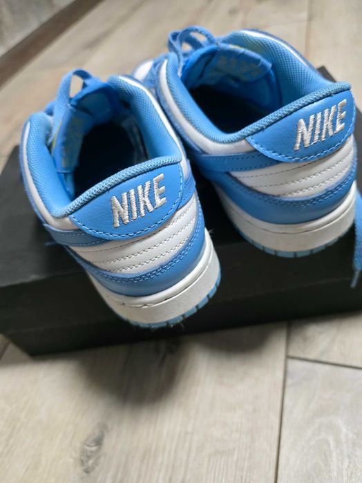 Кросівки nike з натуральної шкіри