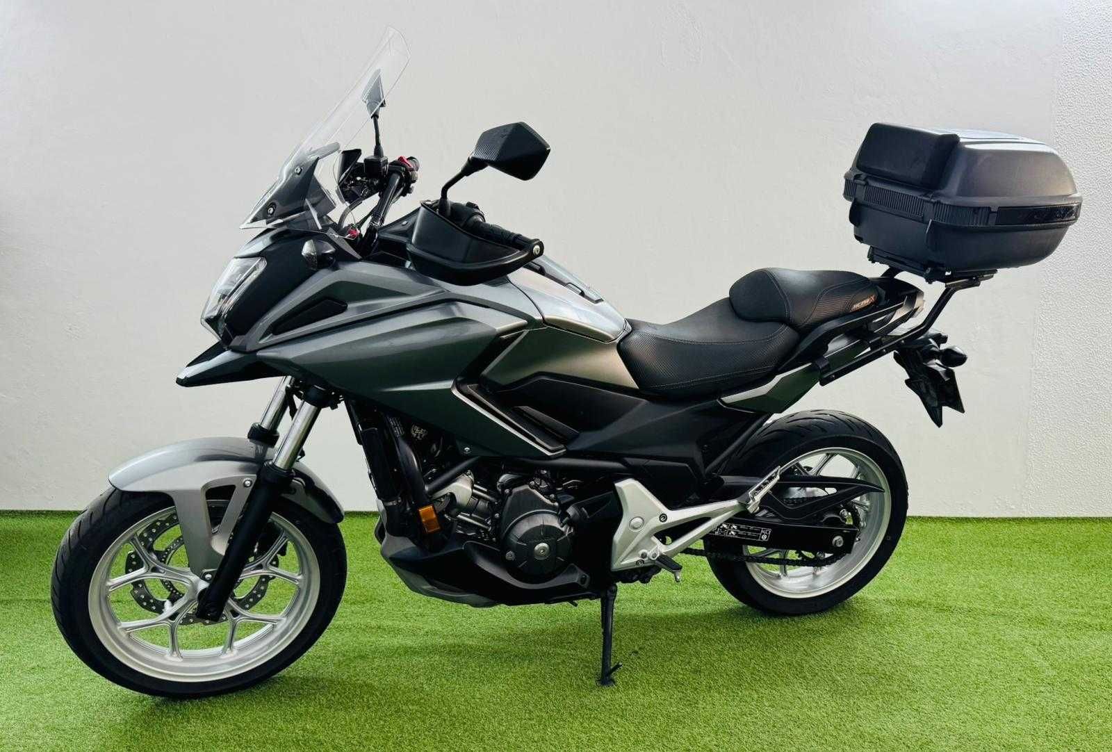 Honda NC750X DCT 2017