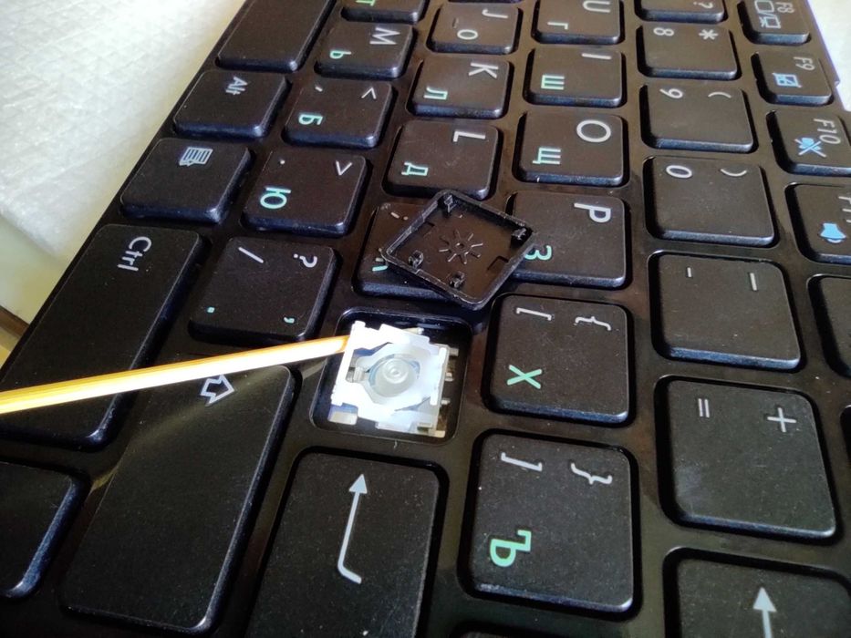 клавиши с клавиатуры от ноутбука ASUS (подходит ко многим моделям)