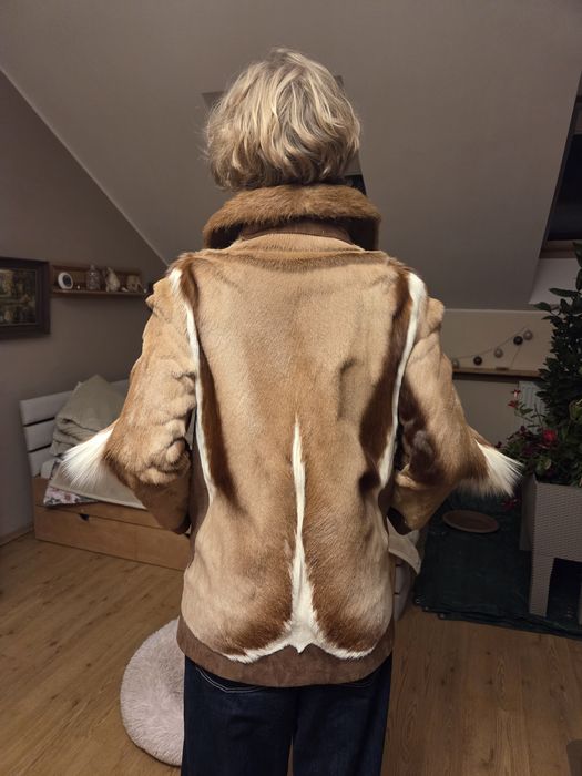 Kurtka futrzana krówka