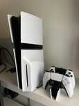 PlayStation 5 PRO z napędem + 2TB - Zestaw