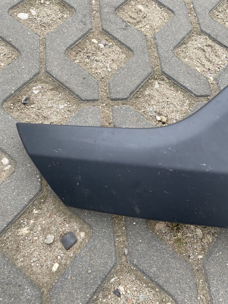 Transit Custom kratka zderzaka lewy przód 2017