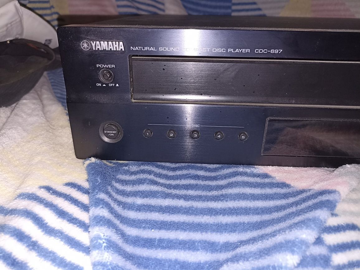 Odtwarzacz CD x 5 Yamaha CDC 697