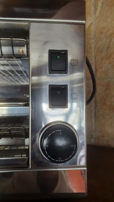 Tostadeira para fazer tostas torradas .