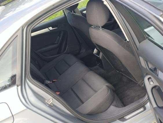 Audi a4 b8 2.0TDI 142KM