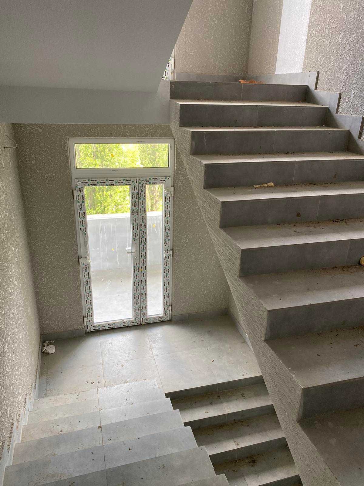 Продам 2к квартиру в Центрі, Спорт Сіті, 74м2, 4 поверх. VRV ID: 33993